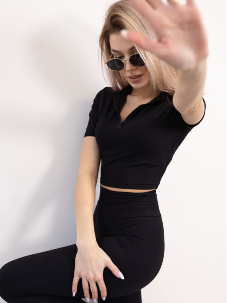 BLUZKA KRÓTKA  CZARNA DMF