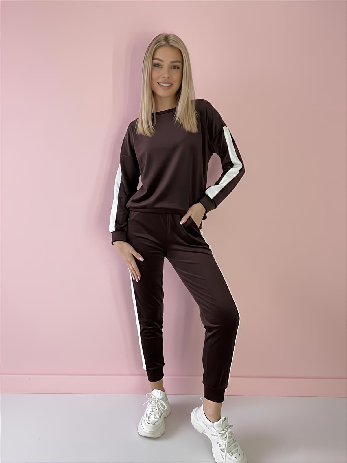 DRES WELUROWY CZEKOLADOWY TUTTI