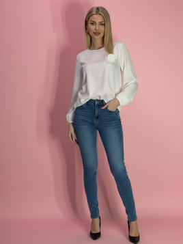 Bluzka z ozdobnym kwiatem ecru