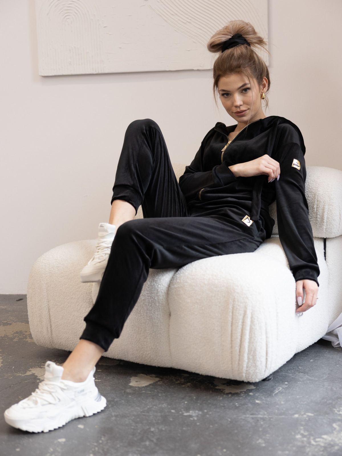 KOMPLET ROZPINANY WELUROWY CZARNY DMF